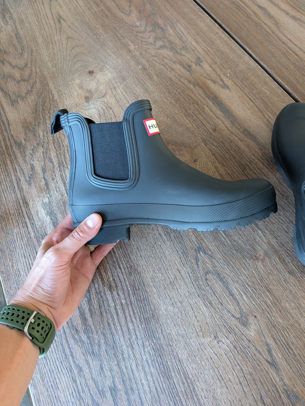 Hunter Women's Black Chelsea Ankle Rain Boot US Size 5 - Picture 3 of 15
